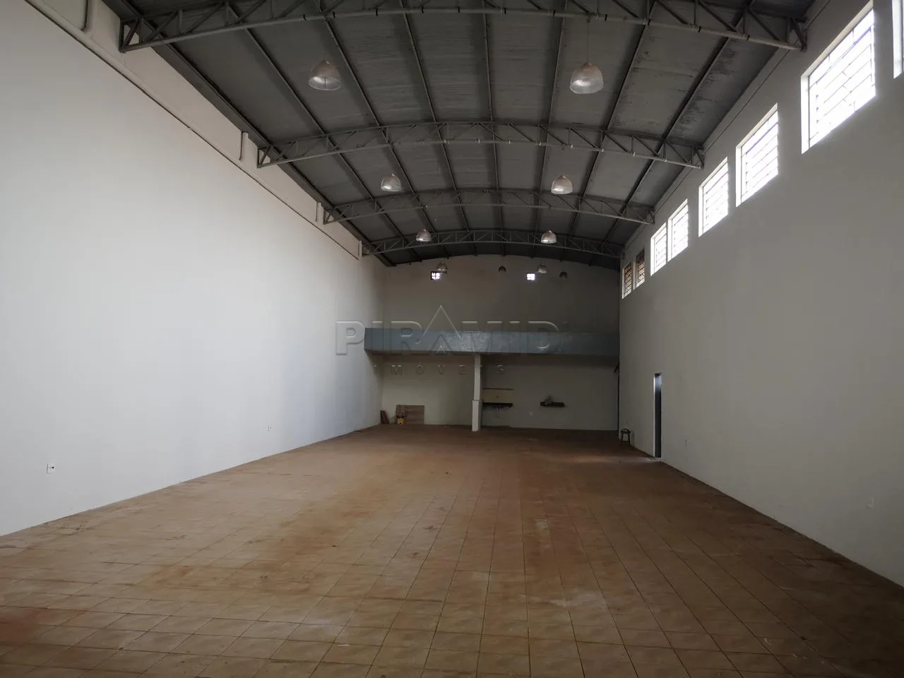 Alugar Comercial / Sal&atilde;o em Ribeir&atilde;o Preto R$ 7.700,00 - Foto 2
