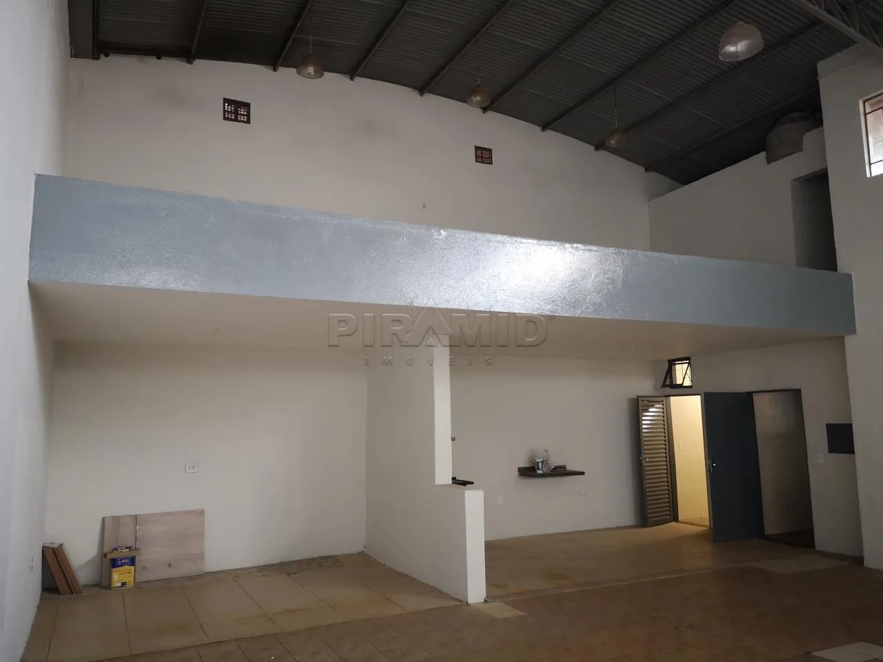 Alugar Comercial / Sal&atilde;o em Ribeir&atilde;o Preto R$ 7.700,00 - Foto 4
