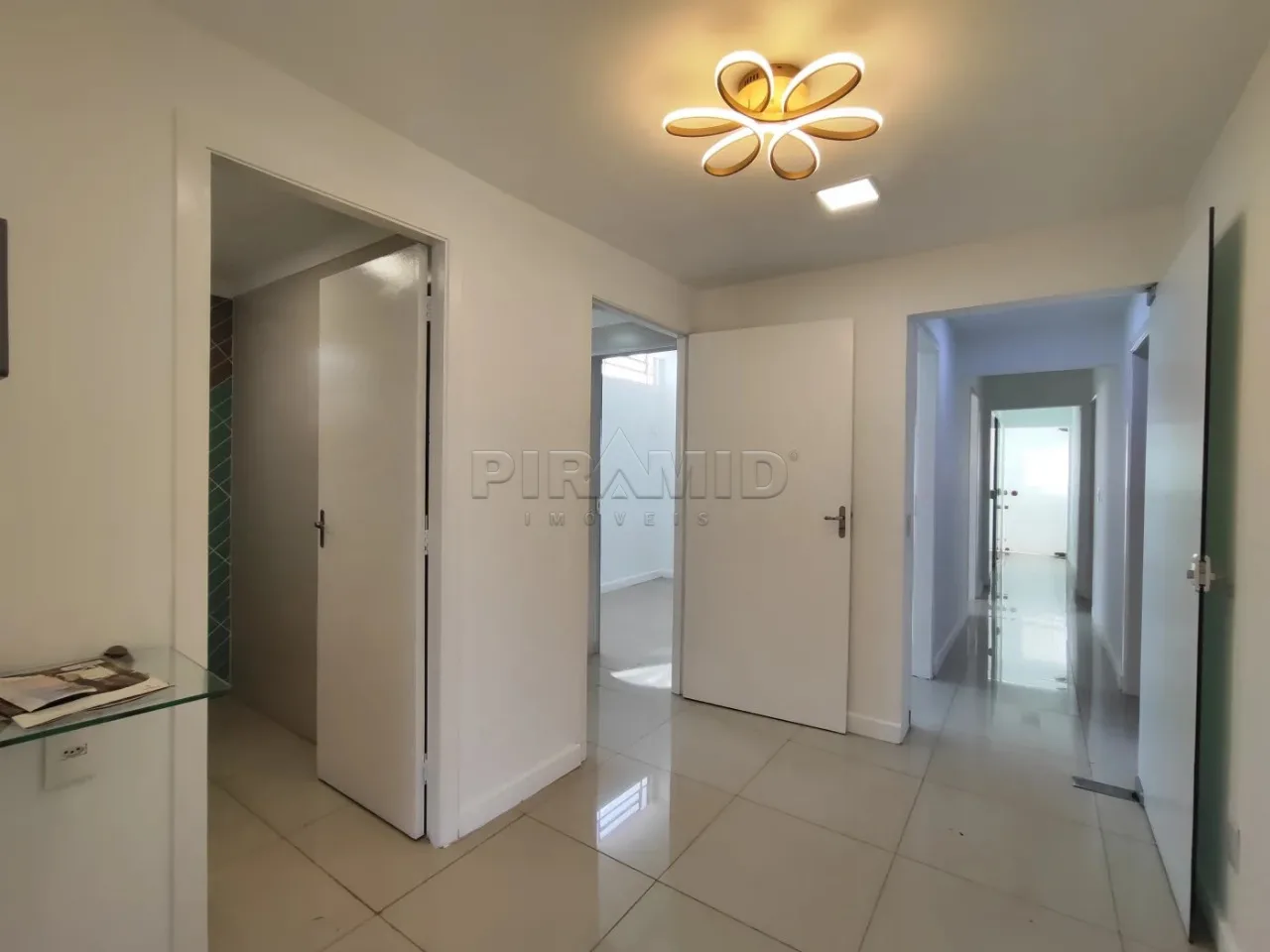 Alugar Comercial / Casa em Ribeir&atilde;o Preto R$ 11.000,00 - Foto 12