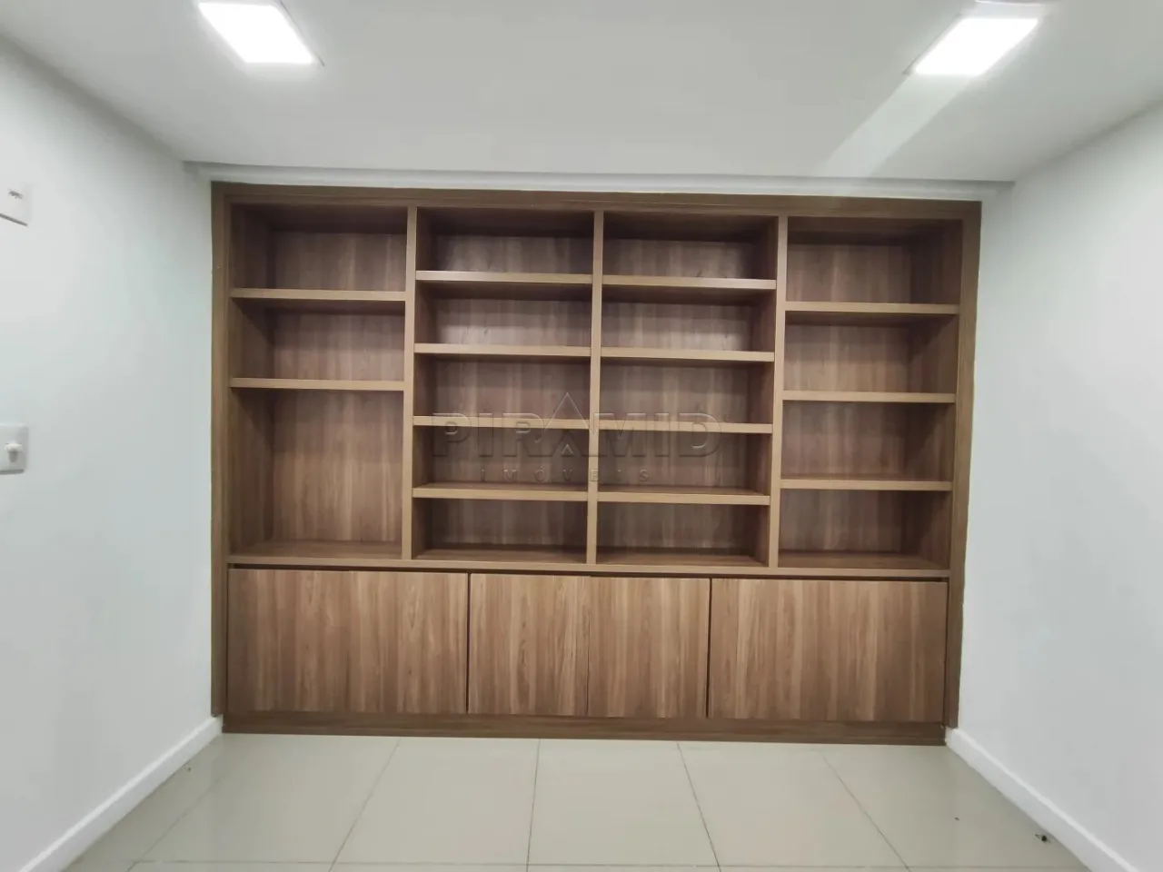 Alugar Comercial / Casa em Ribeir&atilde;o Preto R$ 11.000,00 - Foto 16