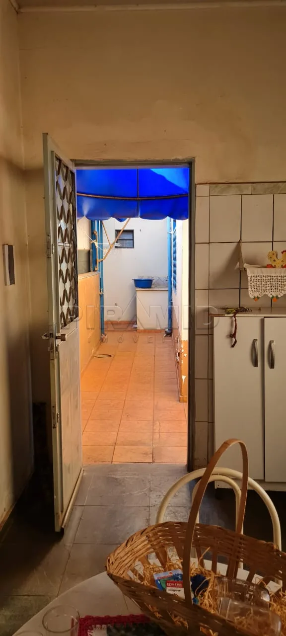 Comprar Casa / Padr&atilde;o em Ribeir&atilde;o Preto R$ 300.000,00 - Foto 6