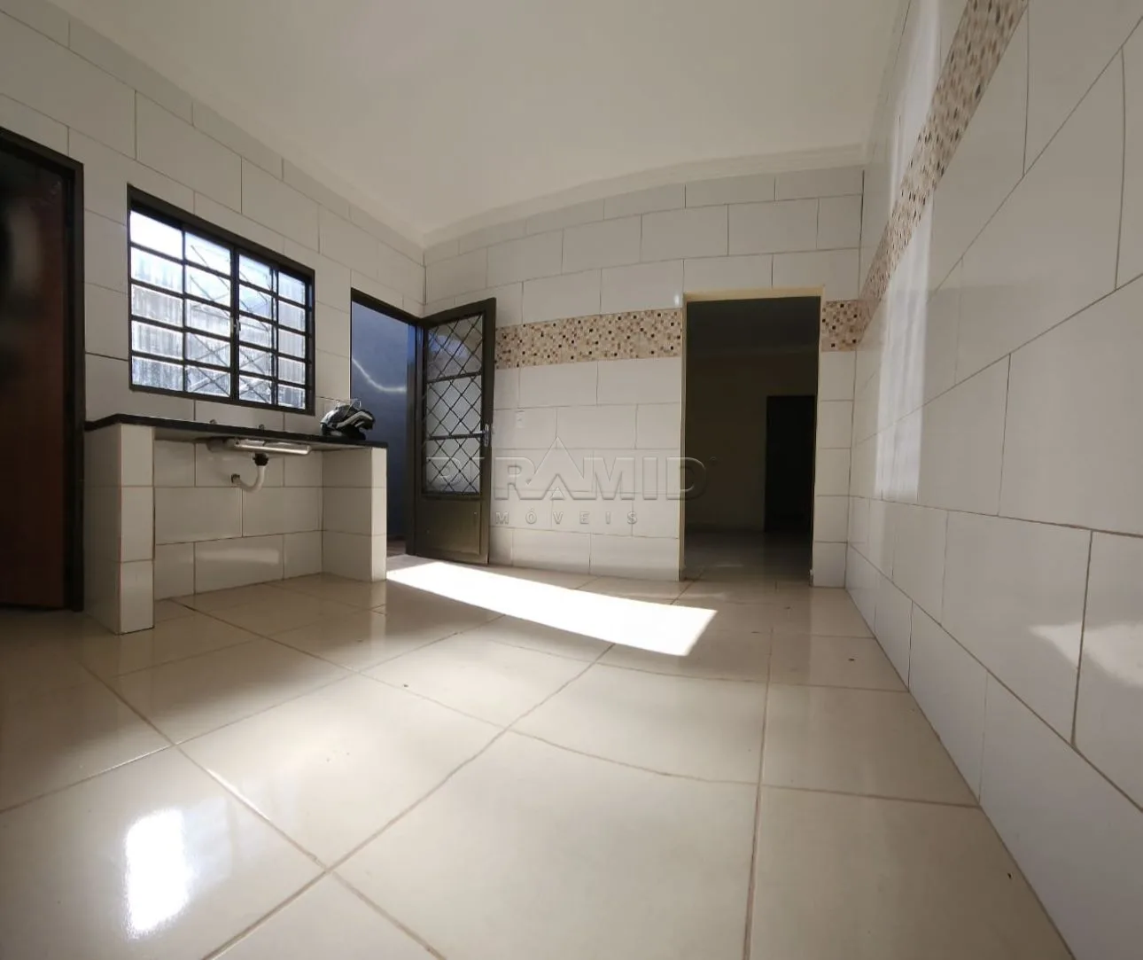 Comprar Casa / Padr&atilde;o em Ribeir&atilde;o Preto R$ 290.000,00 - Foto 8
