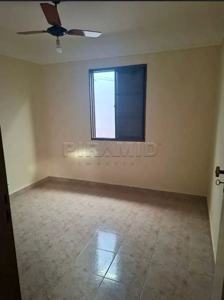 Alugar Casa / Padr&atilde;o em Ribeir&atilde;o Preto R$ 1.750,00 - Foto 5