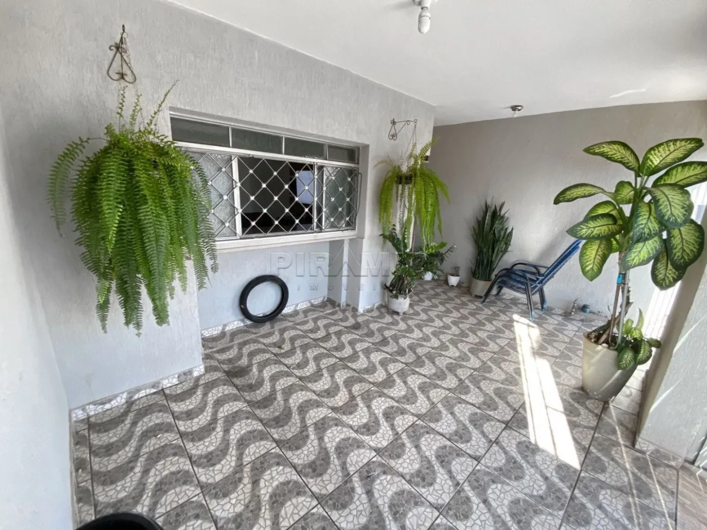 Comprar Casa / Padr&atilde;o em Ribeir&atilde;o Preto R$ 350.000,00 - Foto 1