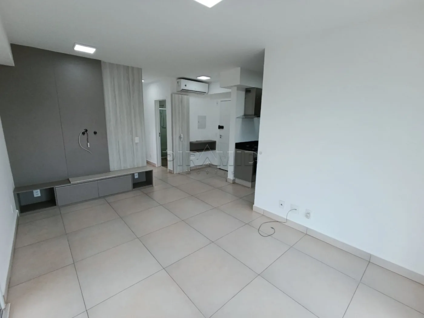 Alugar Apartamento / Padr&atilde;o em Ribeir&atilde;o Preto R$ 3.500,00 - Foto 3
