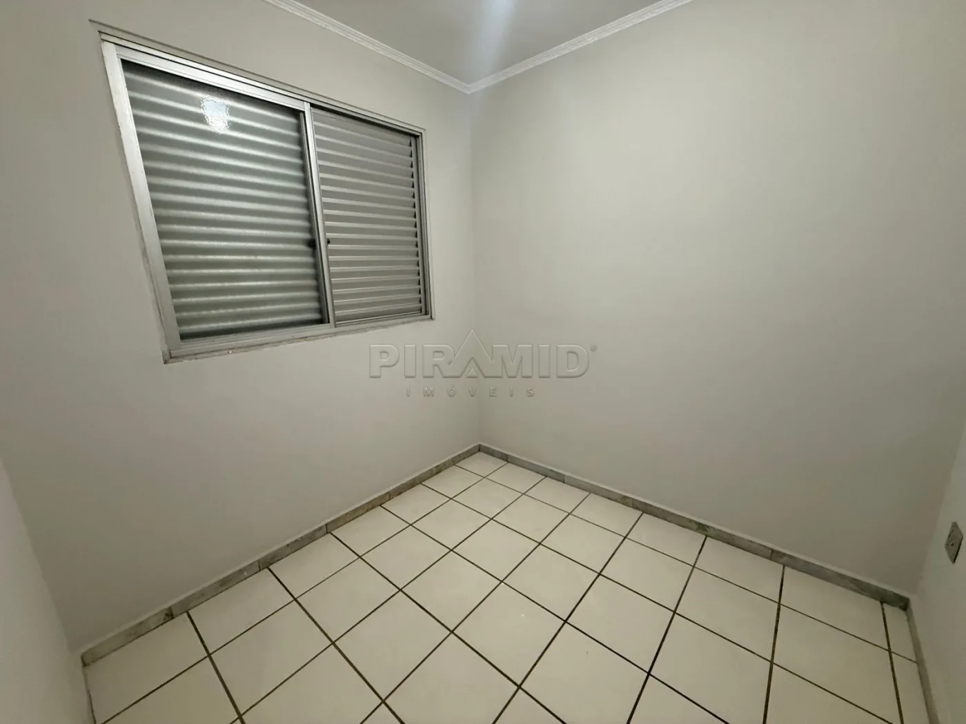 Alugar Apartamento / Padr&atilde;o em Ribeir&atilde;o Preto R$ 1.200,00 - Foto 6