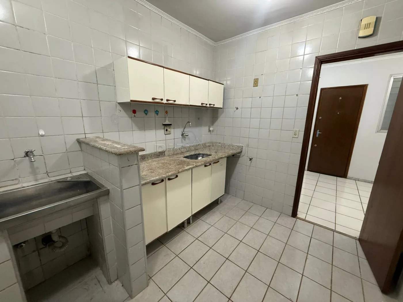 Alugar Apartamento / Padr&atilde;o em Ribeir&atilde;o Preto R$ 1.200,00 - Foto 12
