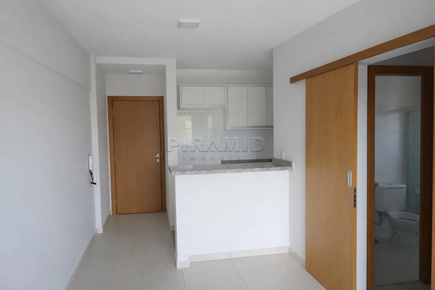 Comprar Apartamento / Padr&atilde;o em Ribeir&atilde;o Preto R$ 400.000,00 - Foto 3