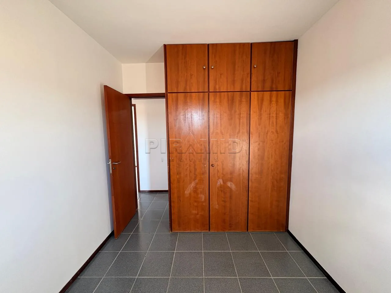 Comprar Apartamento / Padr&atilde;o em Ribeir&atilde;o Preto R$ 280.000,00 - Foto 17