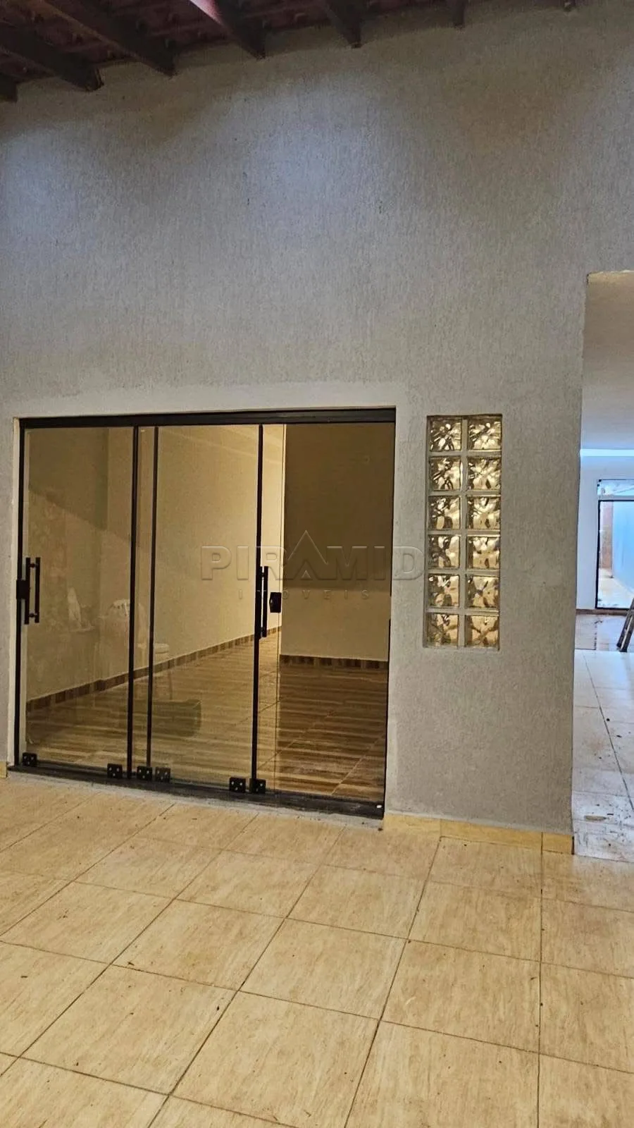 Comprar Casa / Padr&atilde;o em Ribeir&atilde;o Preto R$ 370.000,00 - Foto 2