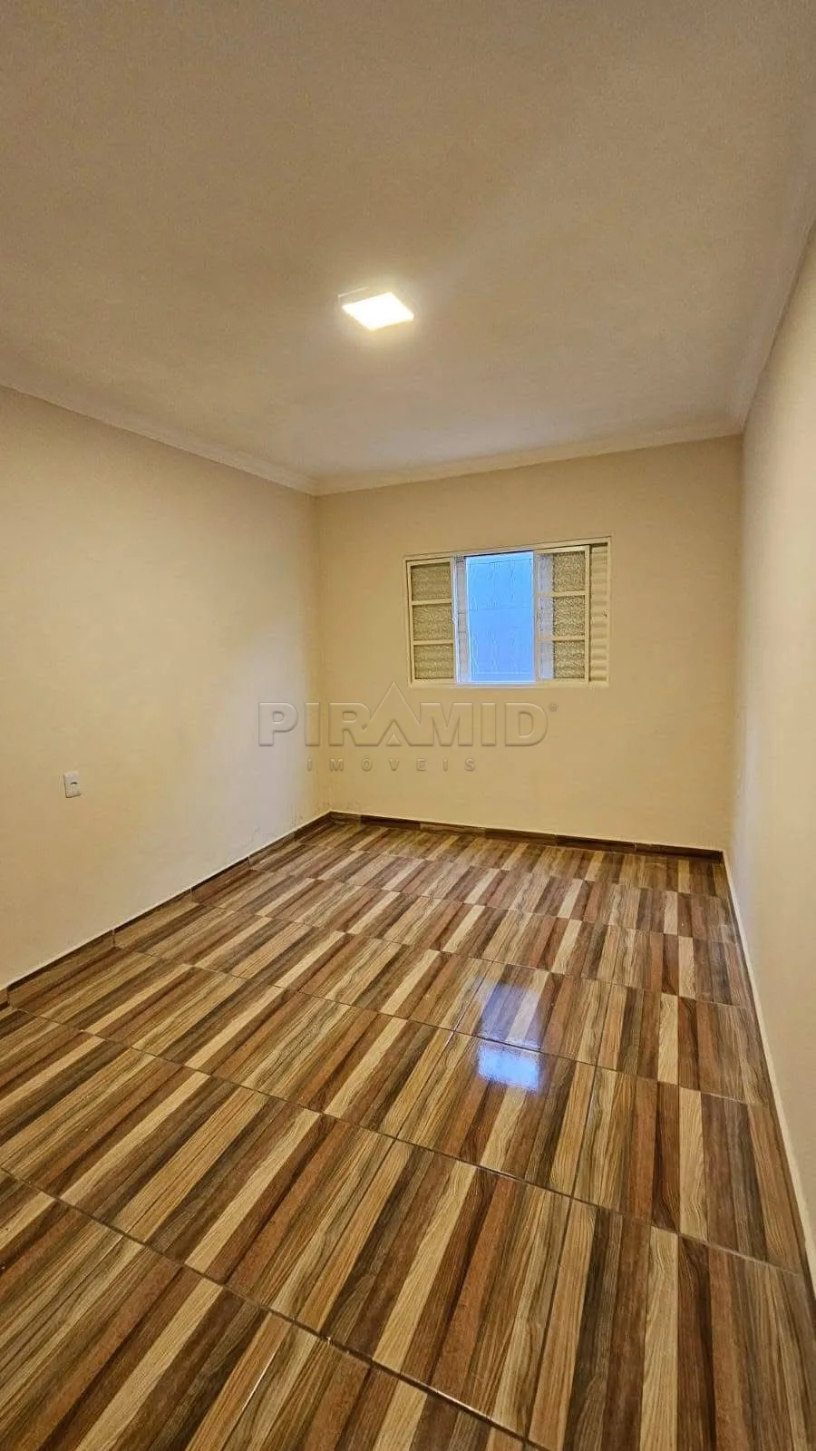 Comprar Casa / Padr&atilde;o em Ribeir&atilde;o Preto R$ 370.000,00 - Foto 7