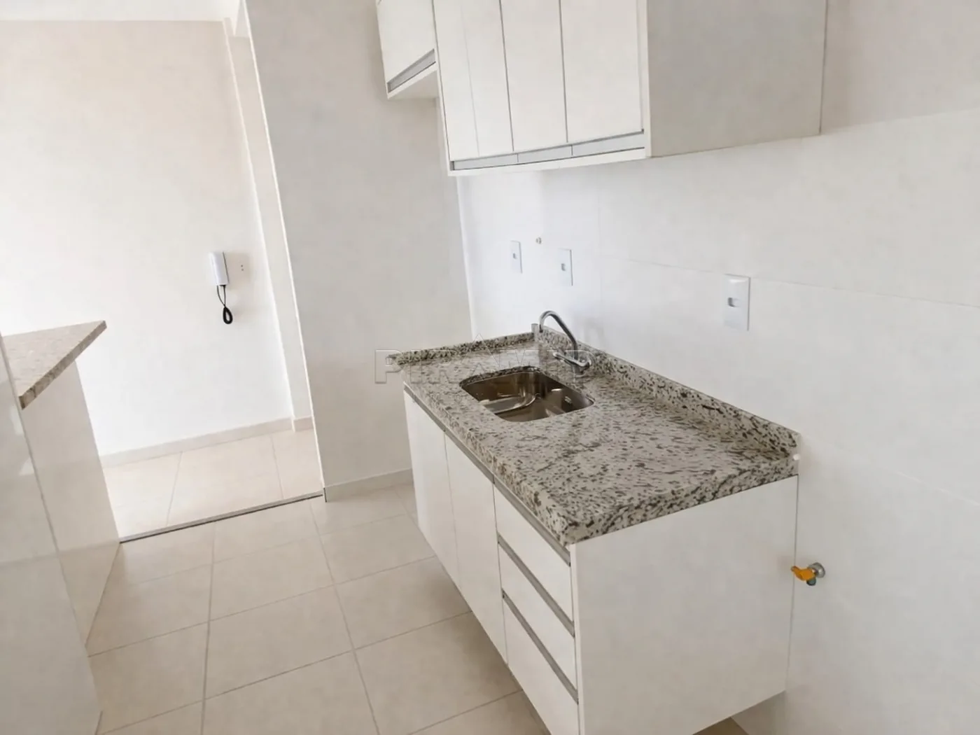 Alugar Apartamento / Padr&atilde;o em Ribeir&atilde;o Preto R$ 1.650,00 - Foto 5