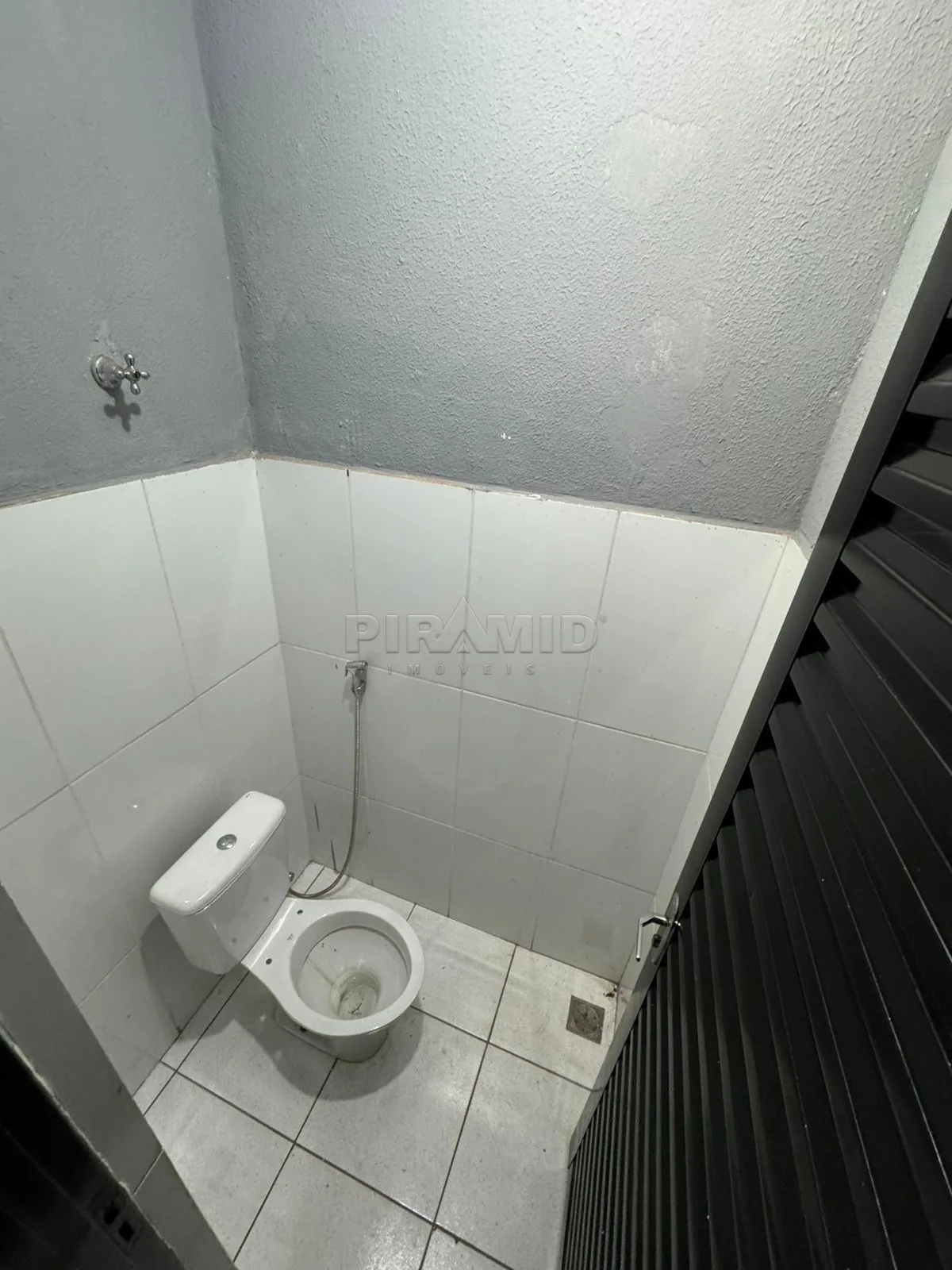 Comprar Comercial / Galp&atilde;o  Barrac&atilde;o em Ribeir&atilde;o Preto R$ 1.250.000,00 - Foto 8