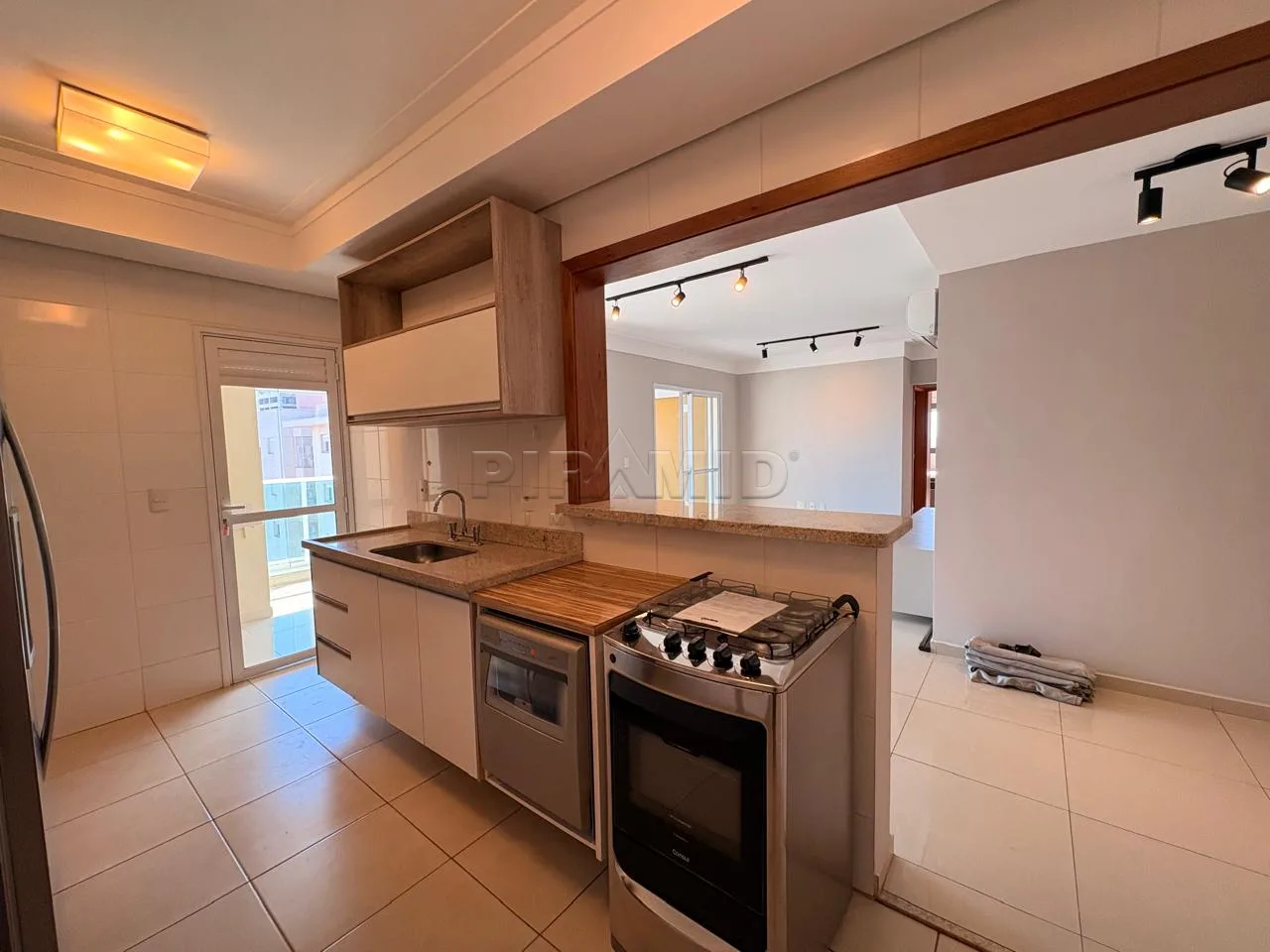 Comprar Apartamento / Padr&atilde;o em Ribeir&atilde;o Preto R$ 1.000.000,00 - Foto 28