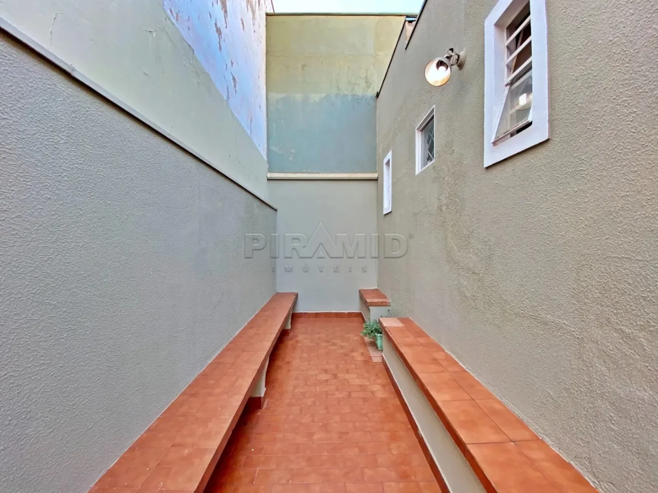 Alugar Comercial / Casa em Ribeir&atilde;o Preto R$ 2.500,00 - Foto 15