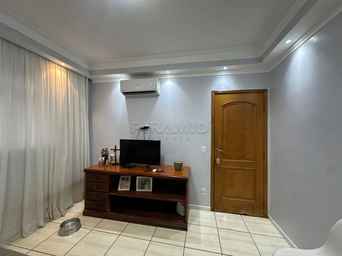 Comprar Casa / Padr&atilde;o em Ribeir&atilde;o Preto R$ 370.000,00 - Foto 4