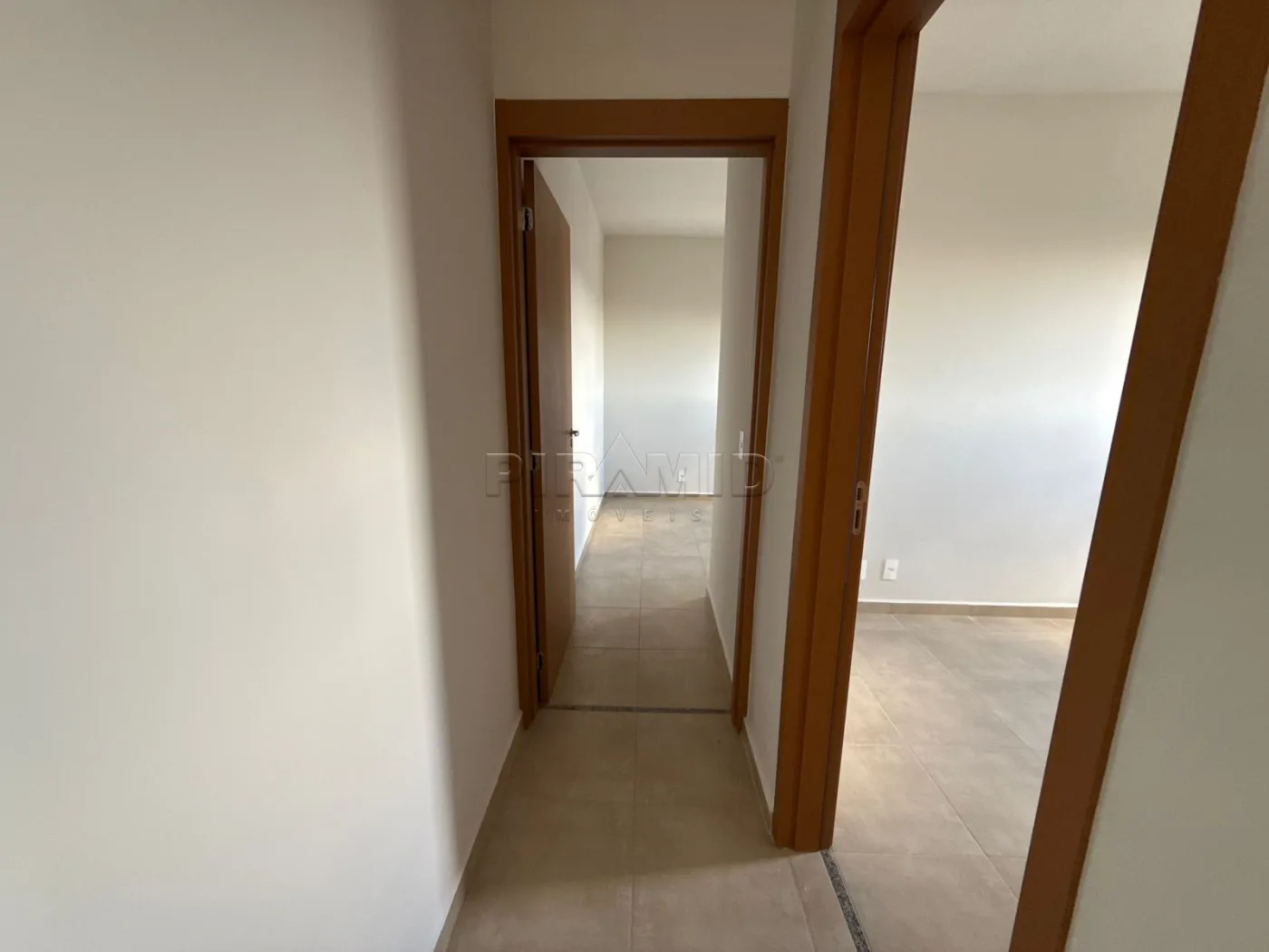 Alugar Apartamento / Padr&atilde;o em Ribeir&atilde;o Preto R$ 1.200,00 - Foto 6