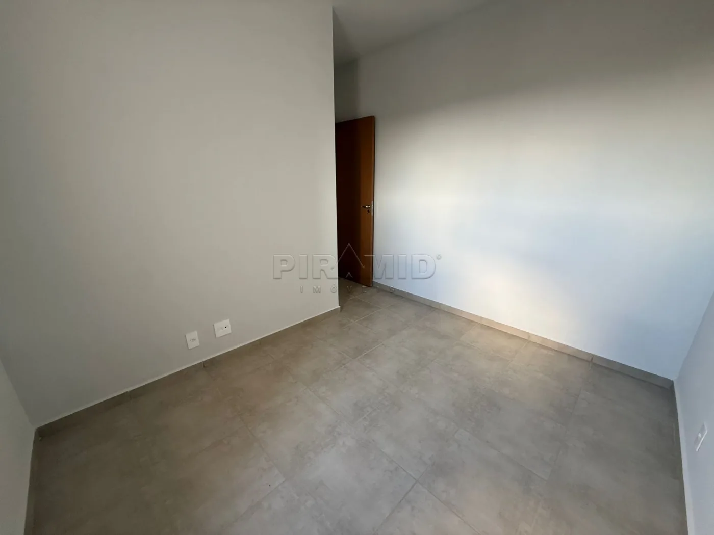 Alugar Apartamento / Padr&atilde;o em Ribeir&atilde;o Preto R$ 1.200,00 - Foto 12