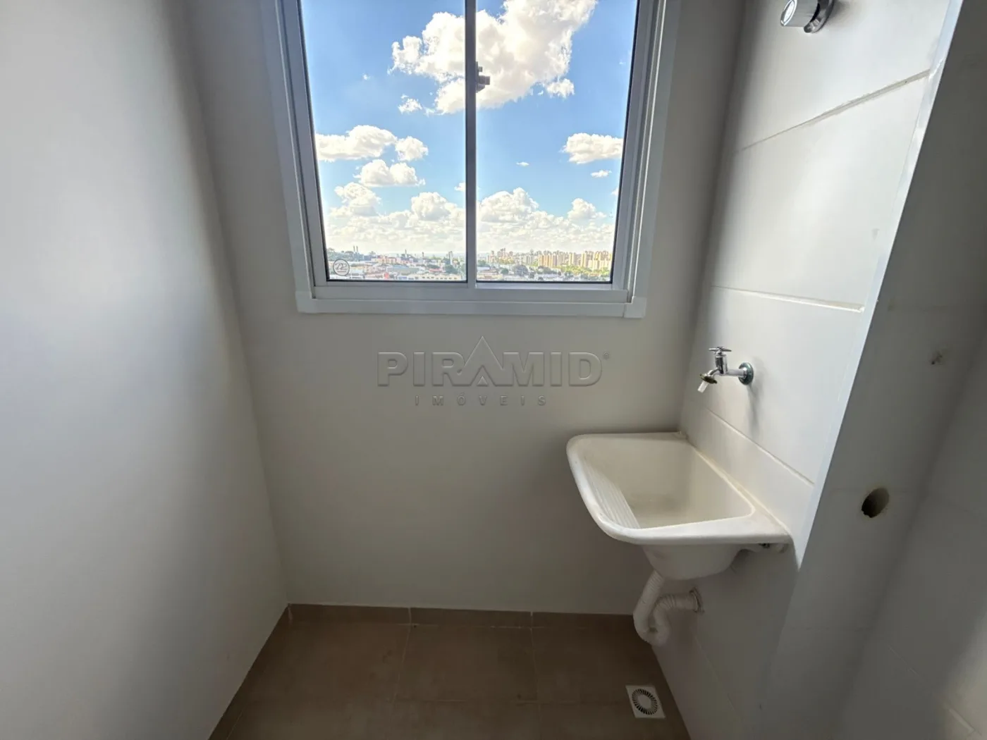 Alugar Apartamento / Padr&atilde;o em Ribeir&atilde;o Preto R$ 1.200,00 - Foto 15