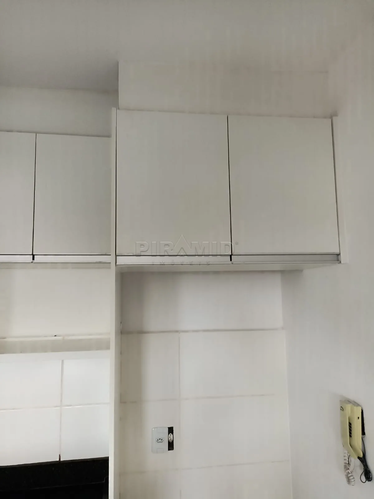 Comprar Apartamento / Padr&atilde;o em Ribeir&atilde;o Preto R$ 300.000,00 - Foto 6