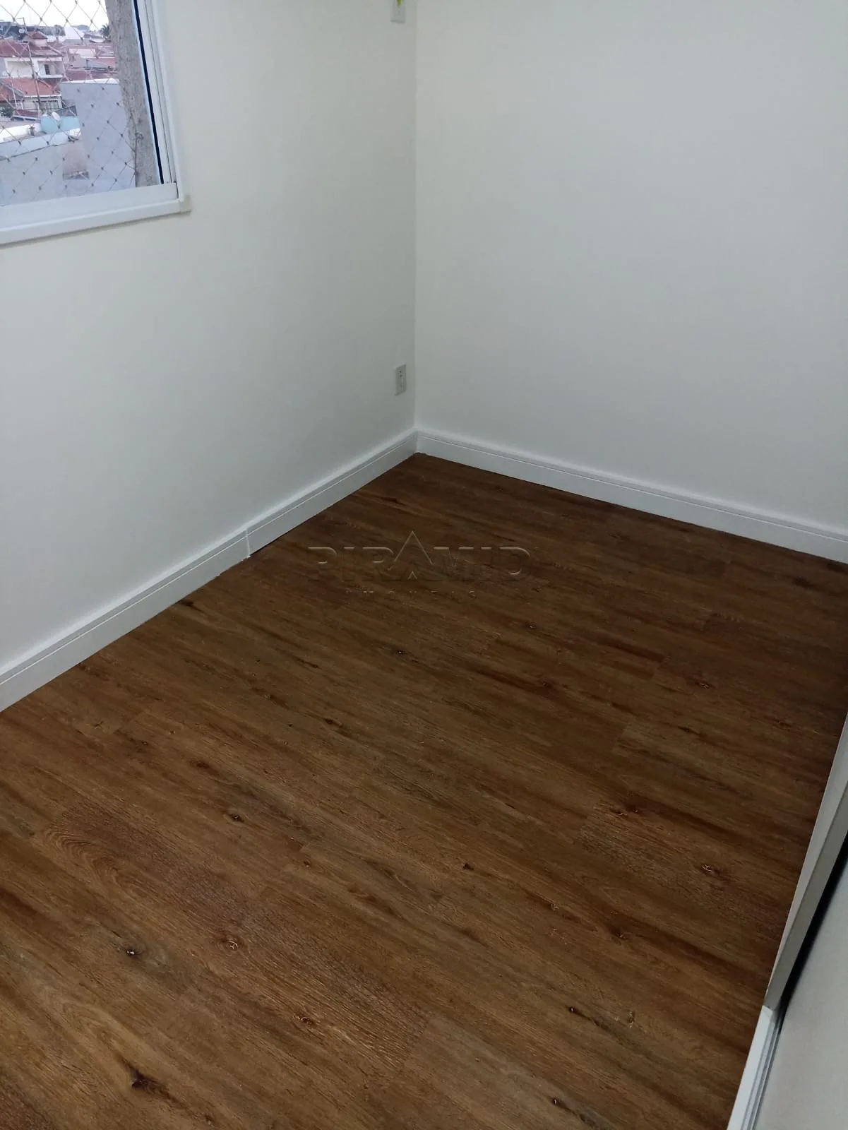 Comprar Apartamento / Padr&atilde;o em Ribeir&atilde;o Preto R$ 300.000,00 - Foto 19