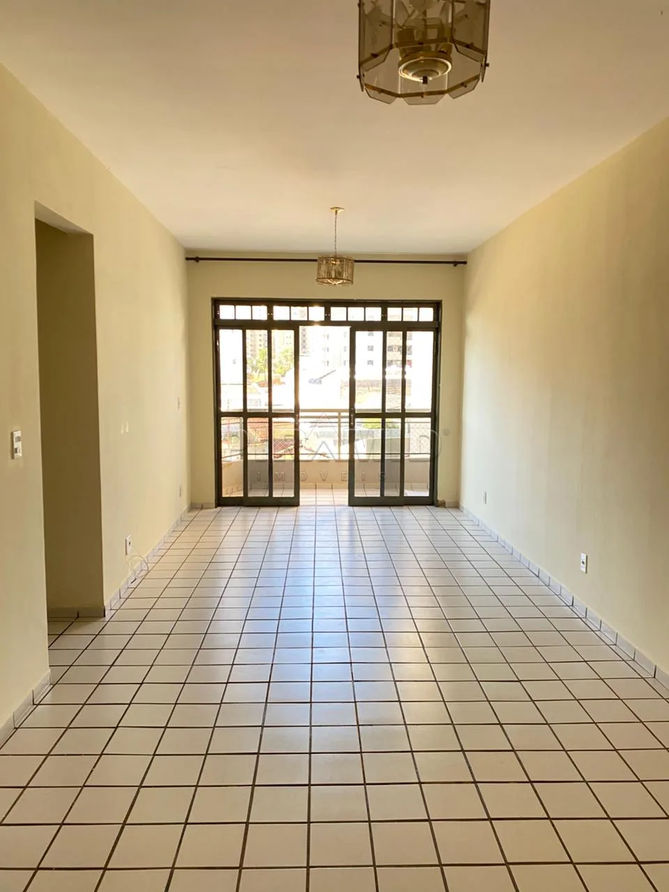 Alugar Apartamento / Padr&atilde;o em Ribeir&atilde;o Preto R$ 2.000,00 - Foto 1