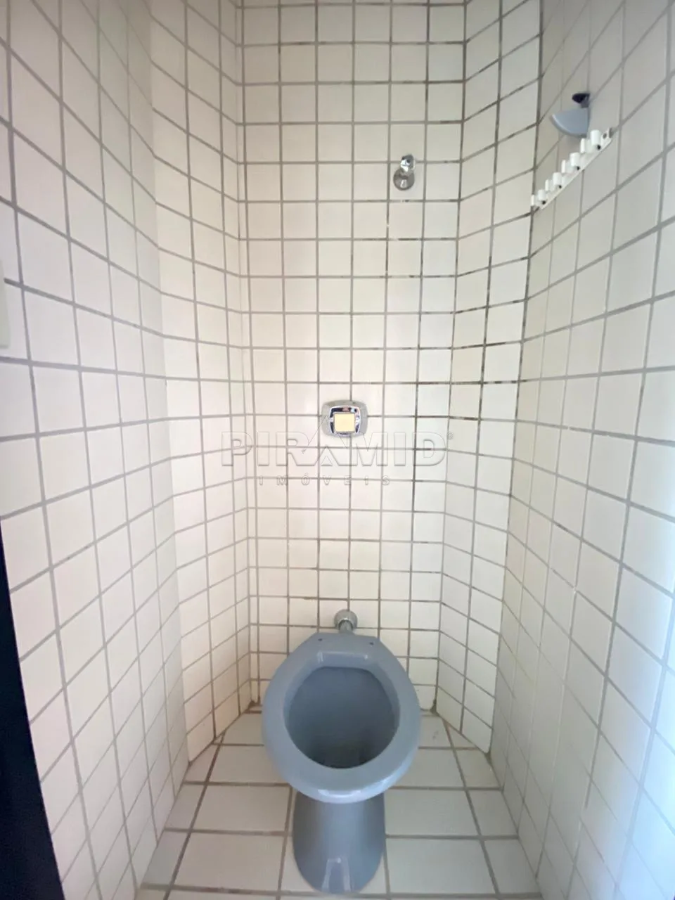 Alugar Apartamento / Padr&atilde;o em Ribeir&atilde;o Preto R$ 2.000,00 - Foto 23