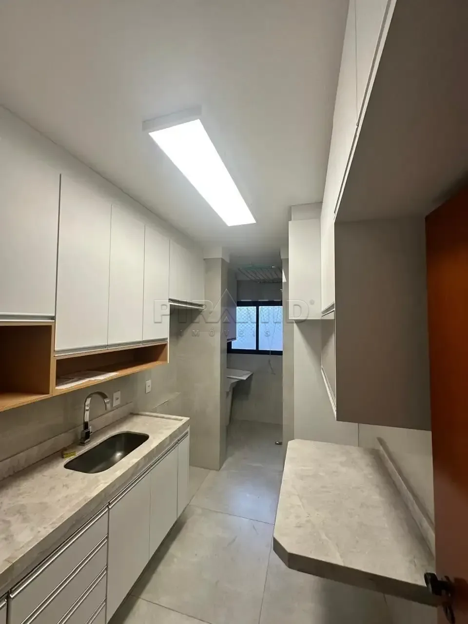 Comprar Apartamento / Padr&atilde;o em Ribeir&atilde;o Preto R$ 520.000,00 - Foto 2