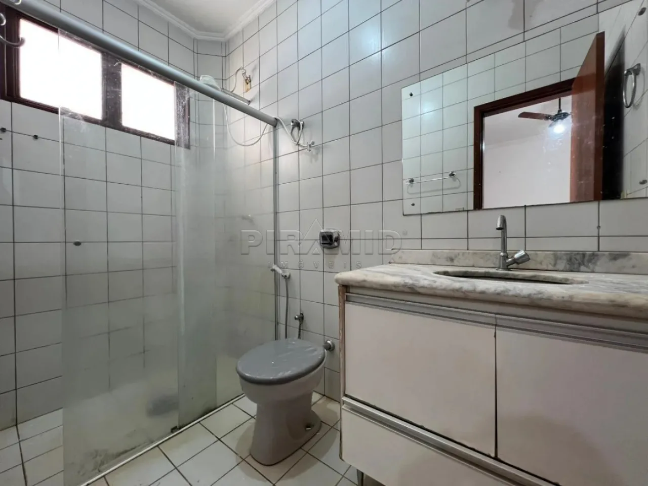 Alugar Apartamento / Padr&atilde;o em Ribeir&atilde;o Preto R$ 1.600,00 - Foto 8