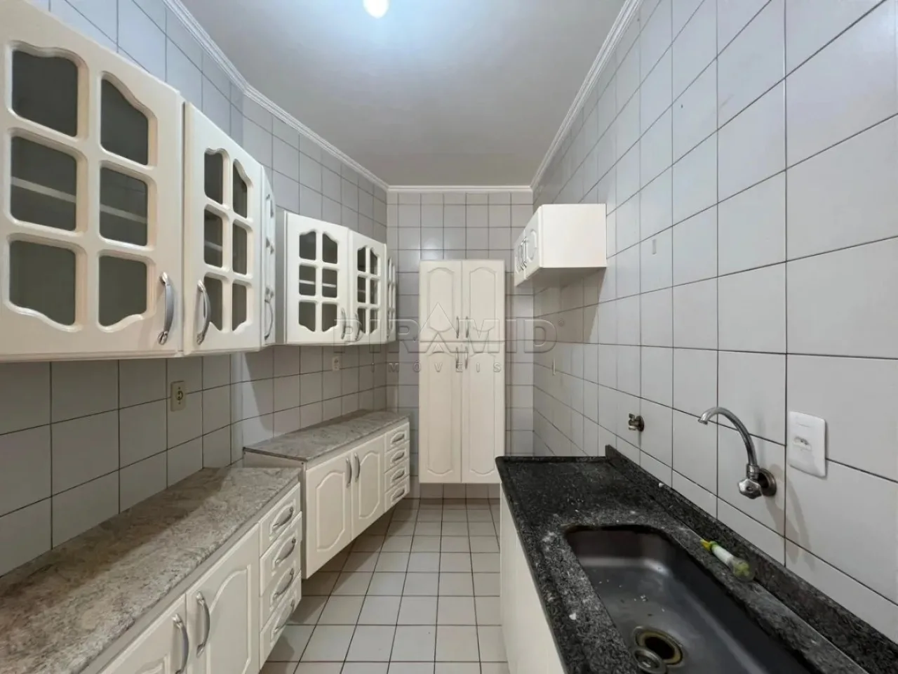 Alugar Apartamento / Padr&atilde;o em Ribeir&atilde;o Preto R$ 1.600,00 - Foto 9