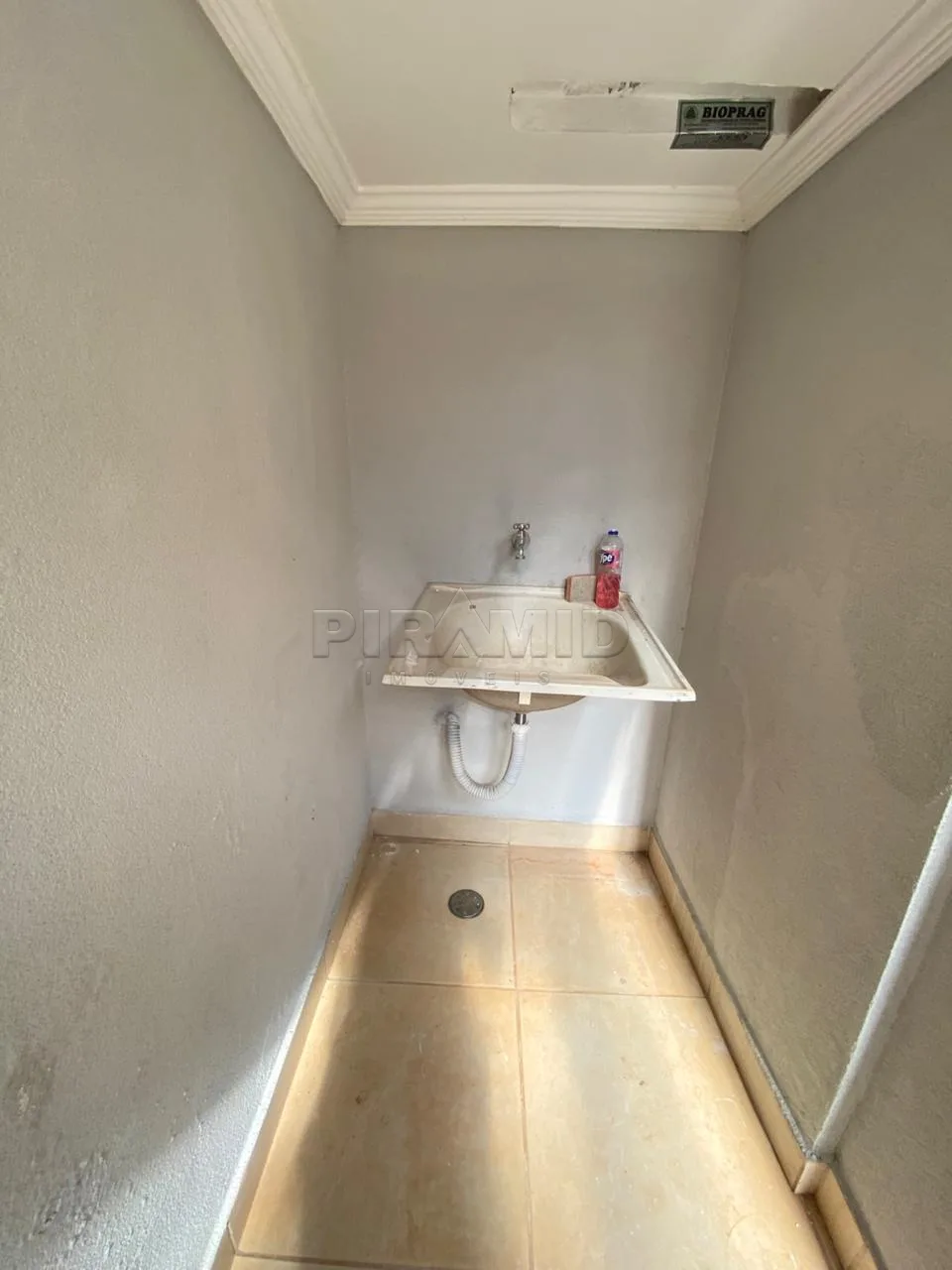 Alugar Comercial / Sala em Ribeir&atilde;o Preto R$ 1.000,00 - Foto 6