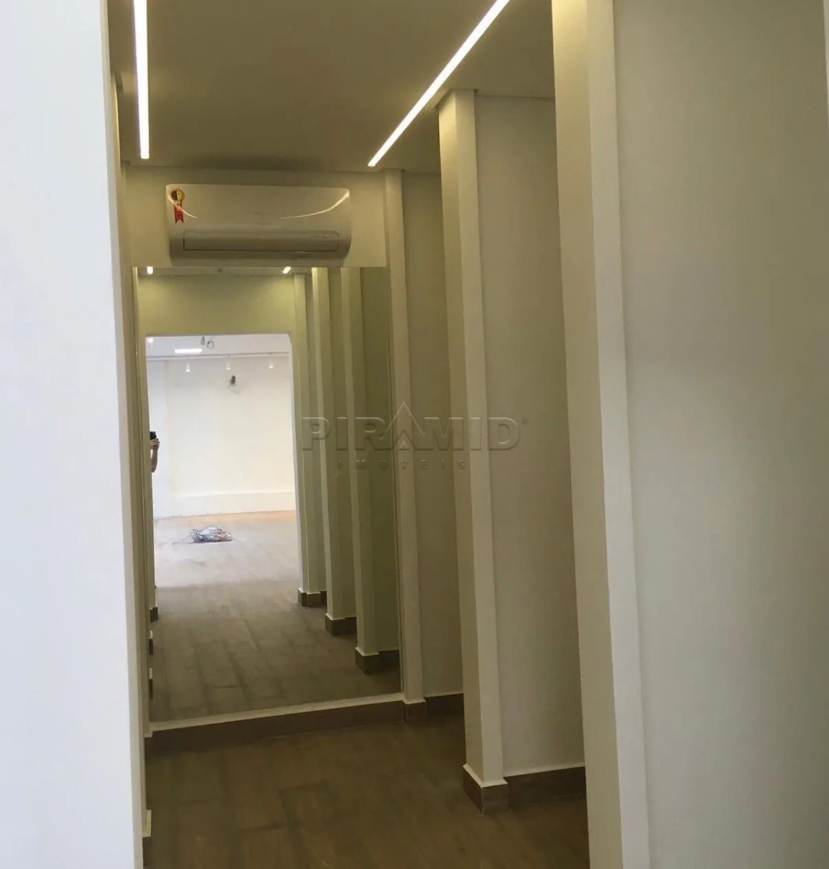 Alugar Comercial / Sal&atilde;o em Ribeir&atilde;o Preto R$ 20.500,00 - Foto 3