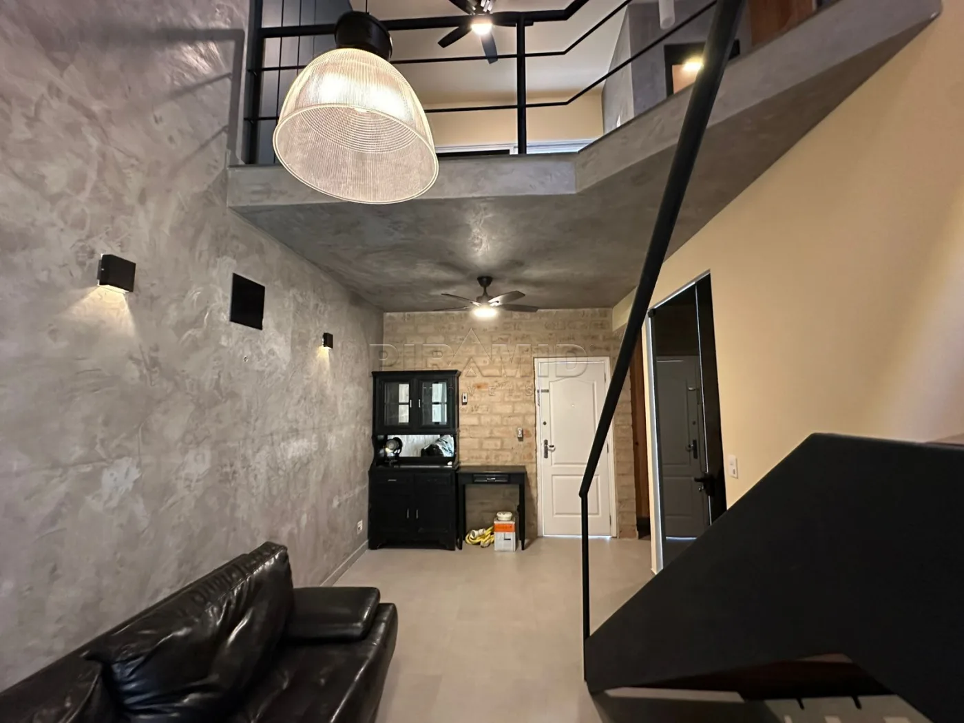 Comprar Apartamento / Padr&atilde;o em Ribeir&atilde;o Preto R$ 350.000,00 - Foto 1