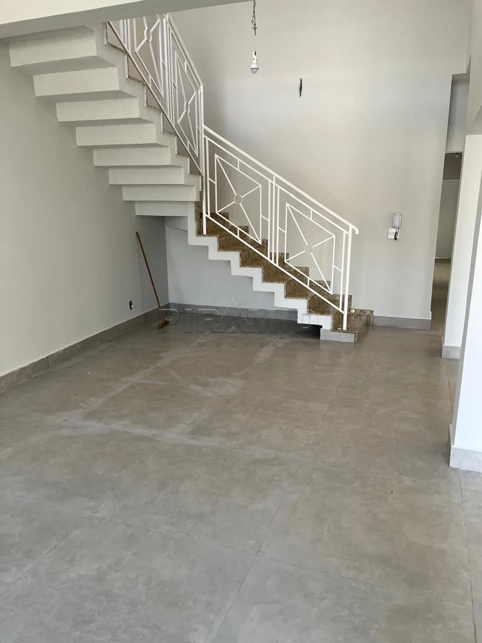 Alugar Comercial / Sal&atilde;o em Ribeir&atilde;o Preto R$ 9.800,00 - Foto 2