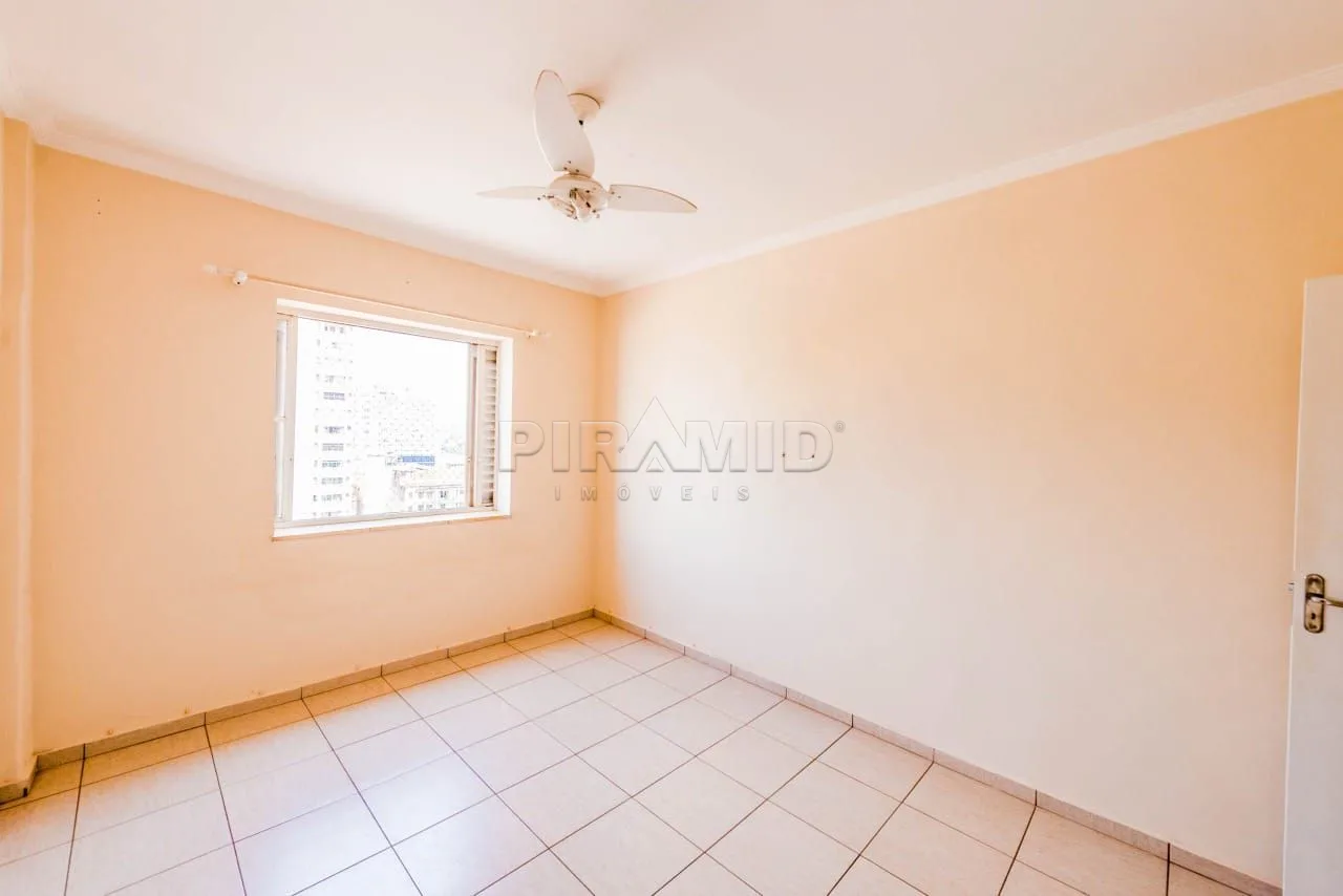 Comprar Apartamento / Padr&atilde;o em Ribeir&atilde;o Preto R$ 300.000,00 - Foto 9