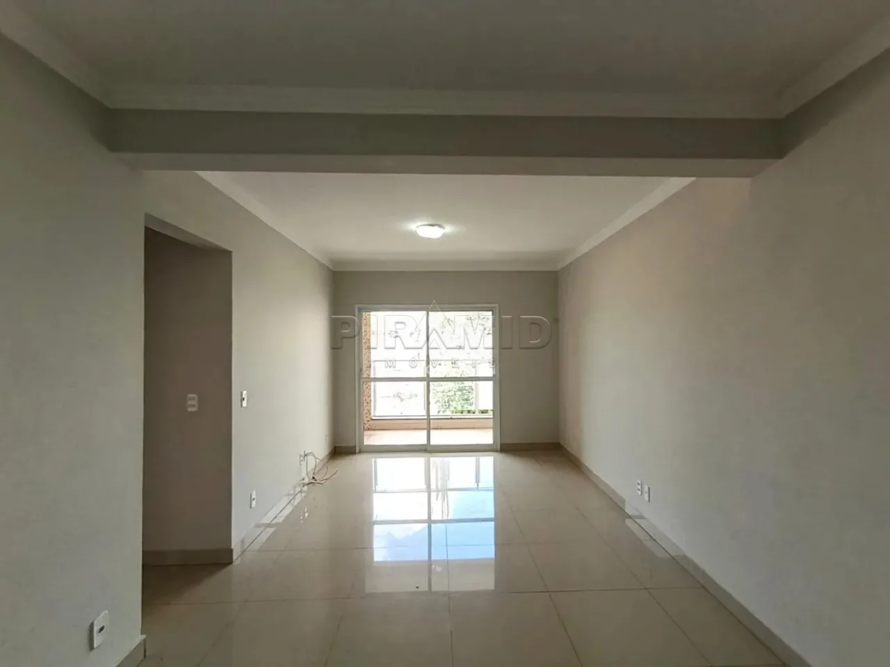 Alugar Apartamento / Padr&atilde;o em Ribeir&atilde;o Preto R$ 2.500,00 - Foto 1