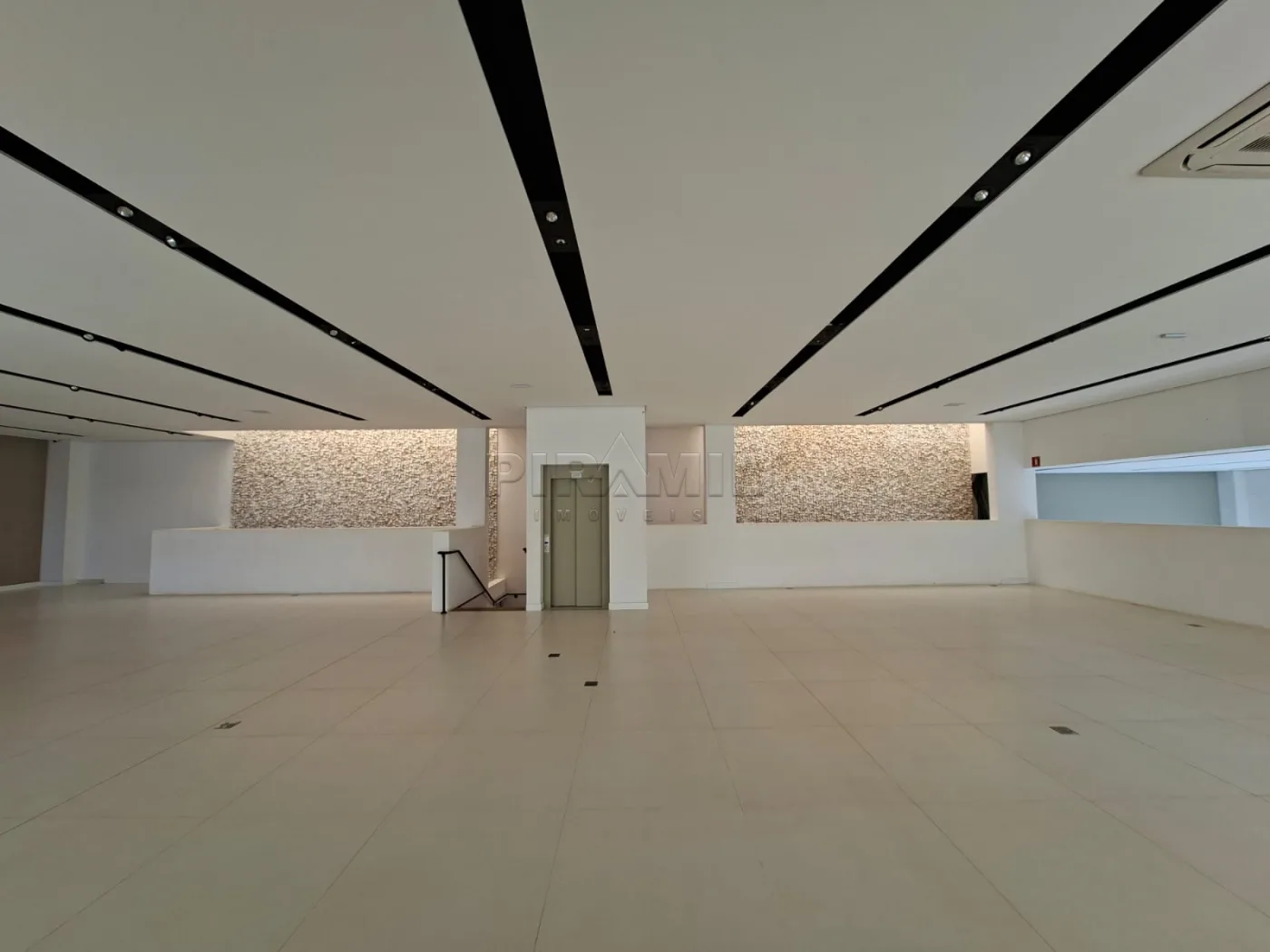 Alugar Comercial / Sal&atilde;o em Ribeir&atilde;o Preto R$ 45.000,00 - Foto 11