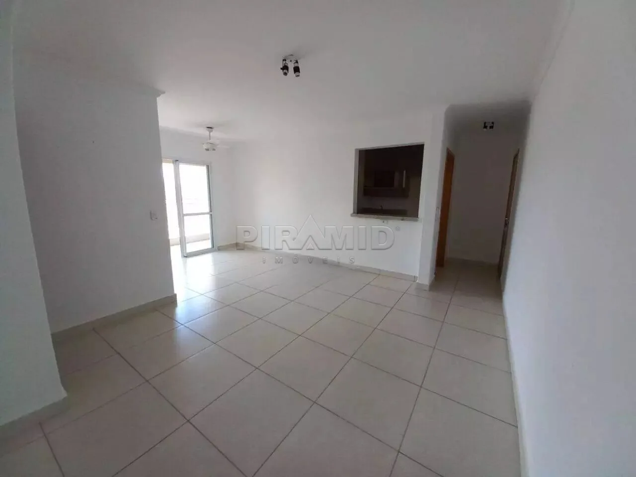 Alugar Apartamento / Padr&atilde;o em Ribeir&atilde;o Preto R$ 3.000,00 - Foto 2