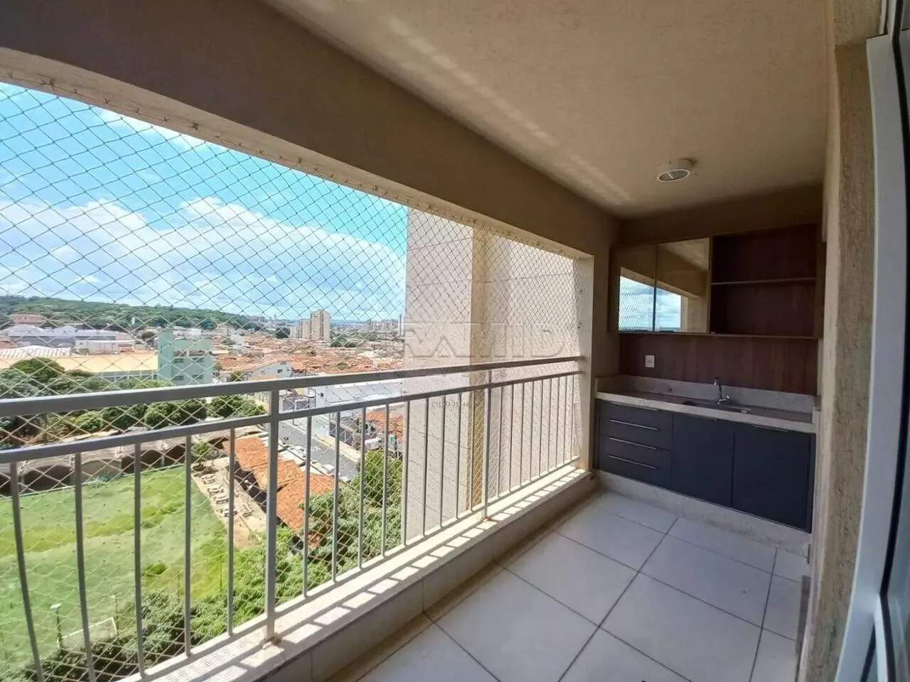 Alugar Apartamento / Padr&atilde;o em Ribeir&atilde;o Preto R$ 3.000,00 - Foto 5