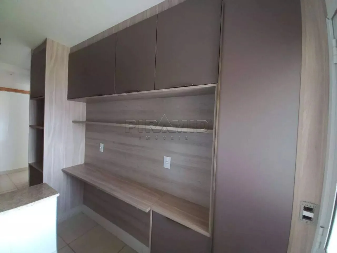 Alugar Apartamento / Padr&atilde;o em Ribeir&atilde;o Preto R$ 3.000,00 - Foto 12