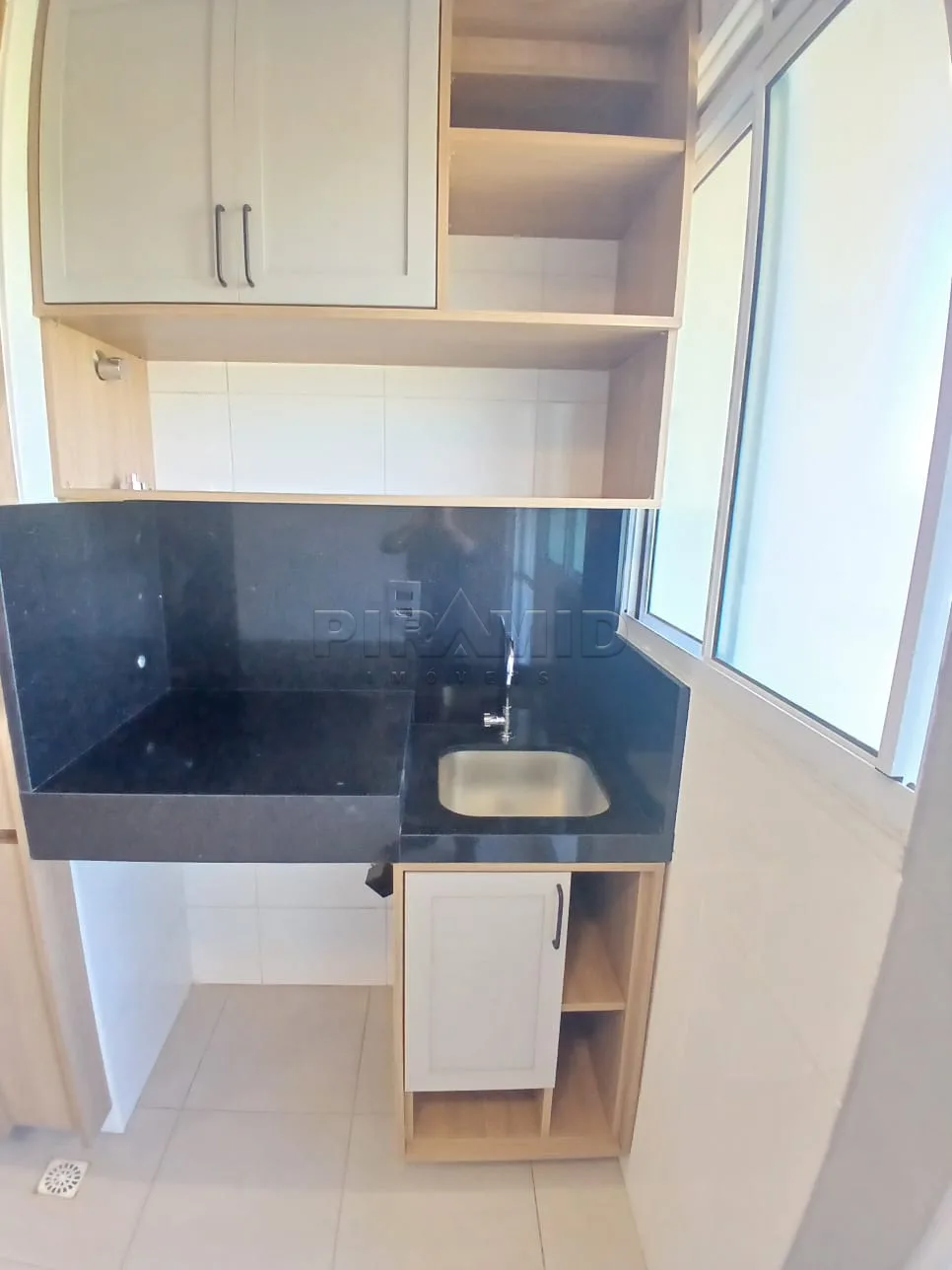 Alugar Apartamento / Padr&atilde;o em Ribeir&atilde;o Preto R$ 2.200,00 - Foto 6