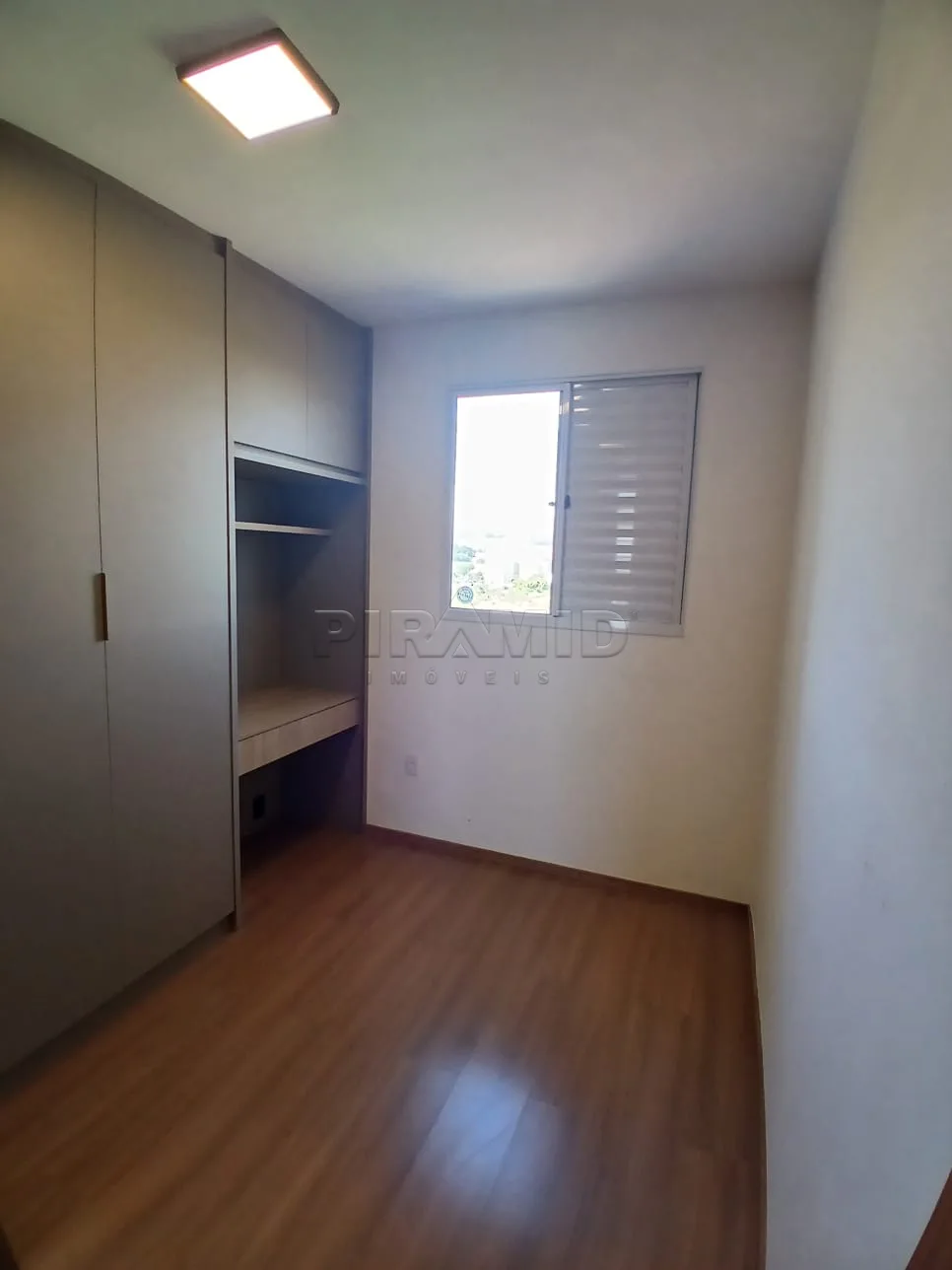 Alugar Apartamento / Padr&atilde;o em Ribeir&atilde;o Preto R$ 2.200,00 - Foto 11