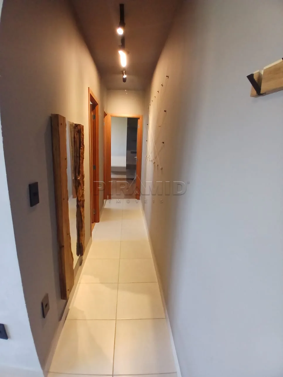 Alugar Apartamento / Padr&atilde;o em Ribeir&atilde;o Preto R$ 2.200,00 - Foto 7