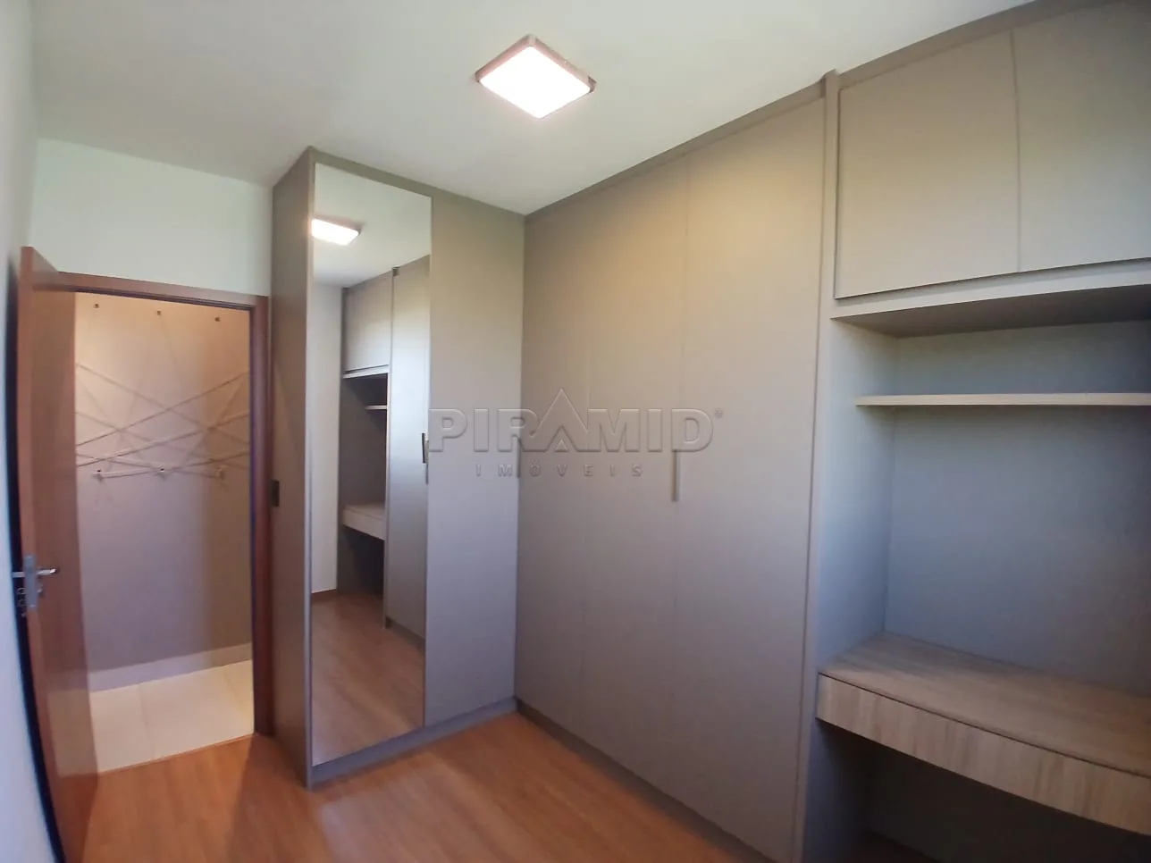 Alugar Apartamento / Padr&atilde;o em Ribeir&atilde;o Preto R$ 2.200,00 - Foto 12