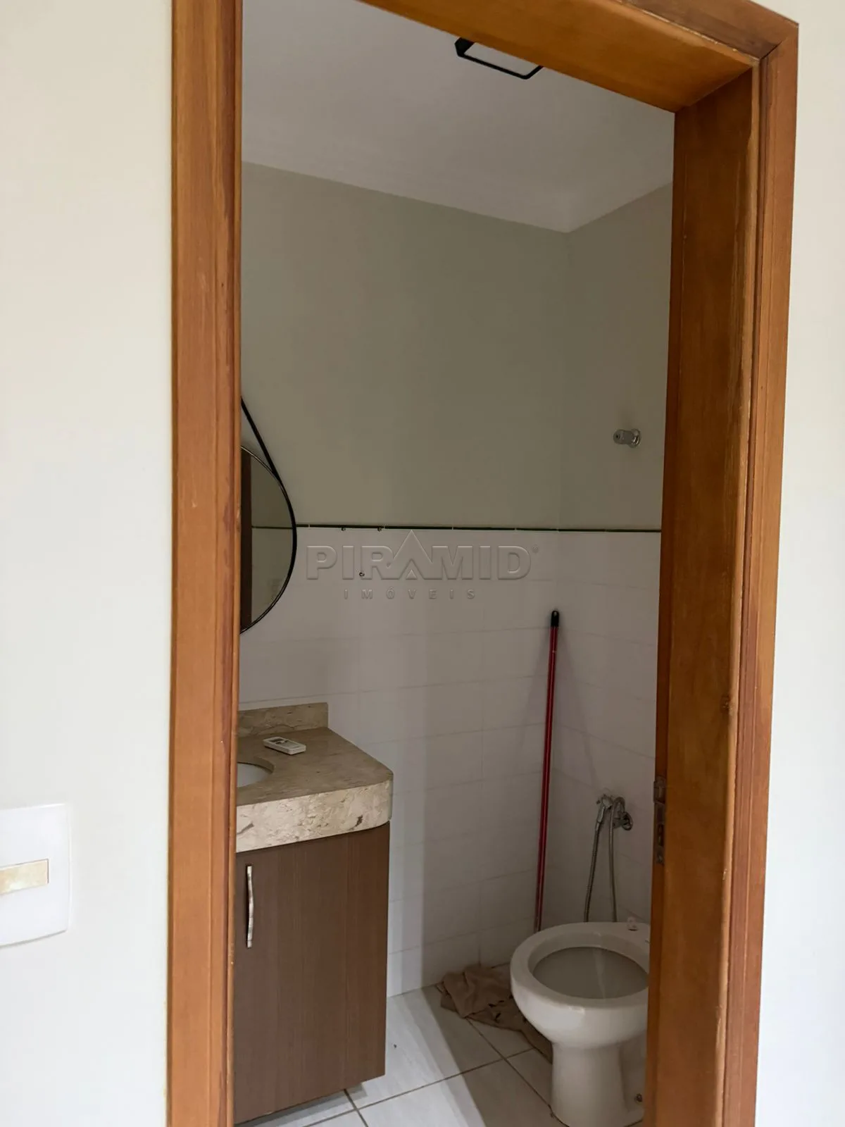 Alugar Comercial / Sala em Ribeir&atilde;o Preto R$ 1.550,00 - Foto 4