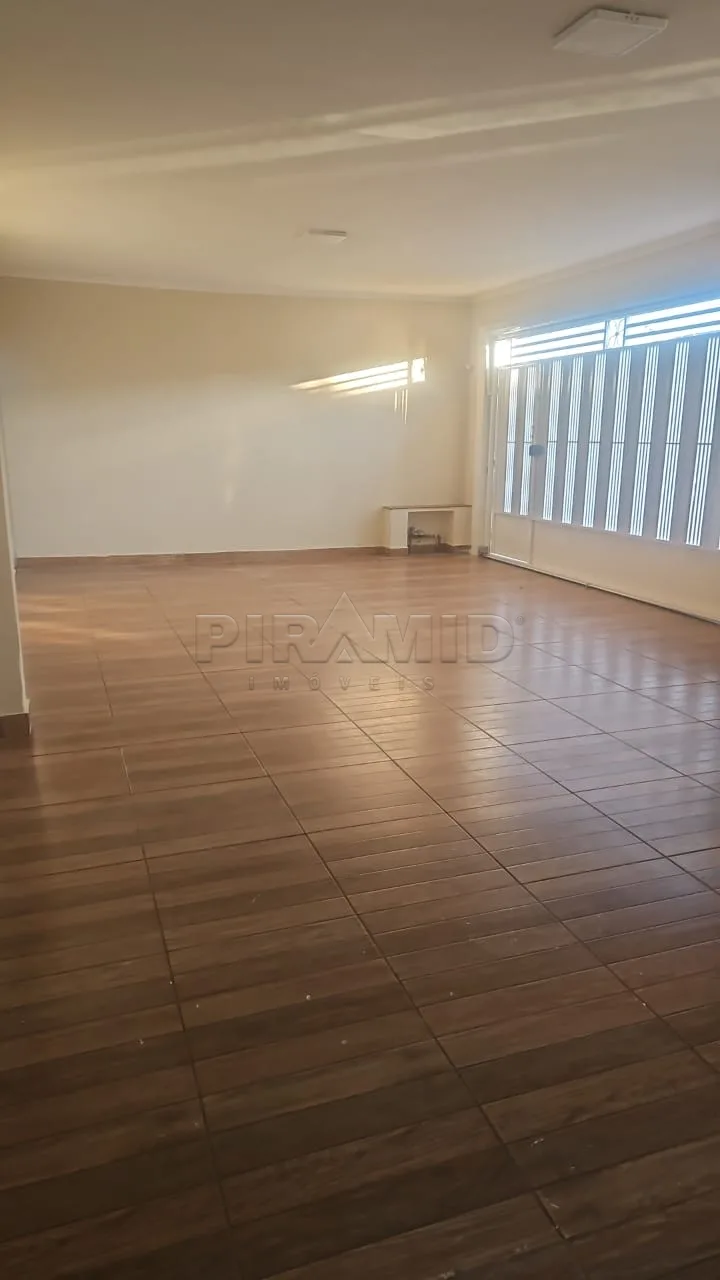 Alugar Casa / Padr&atilde;o em Ribeir&atilde;o Preto R$ 2.000,00 - Foto 1
