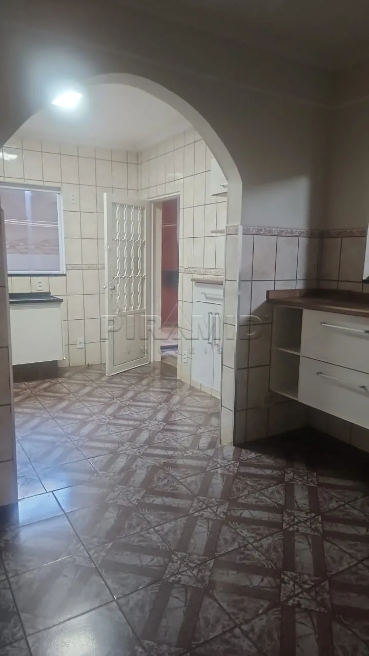 Alugar Casa / Padr&atilde;o em Ribeir&atilde;o Preto R$ 2.000,00 - Foto 6