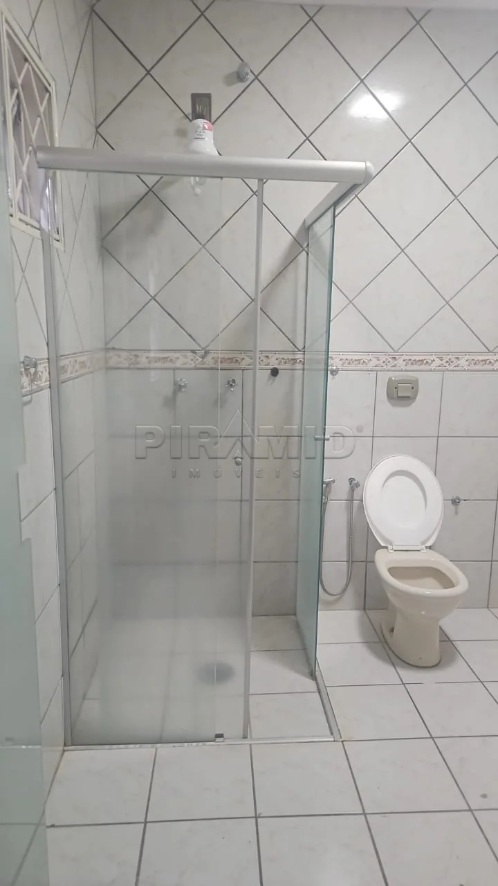 Alugar Casa / Padr&atilde;o em Ribeir&atilde;o Preto R$ 2.000,00 - Foto 9