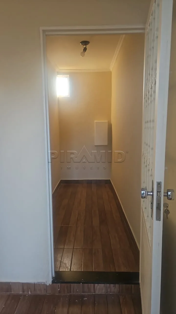 Alugar Casa / Padr&atilde;o em Ribeir&atilde;o Preto R$ 2.000,00 - Foto 10