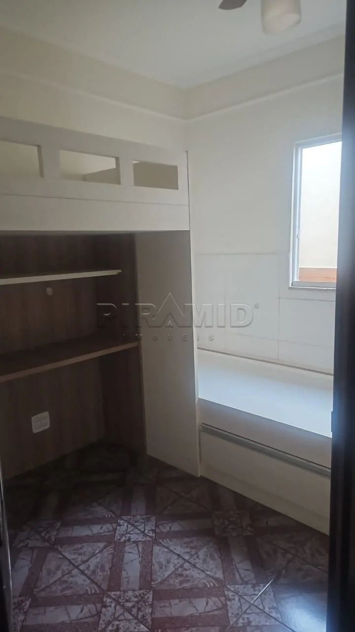 Alugar Casa / Padr&atilde;o em Ribeir&atilde;o Preto R$ 2.000,00 - Foto 17